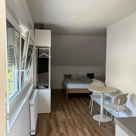 Appartement Klimatisiertes Mitten Im Herz Von Nieder-olm Nieder-Olm (Rhineland-Palatinate)